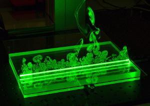 蓝绿光激光器的标准波长